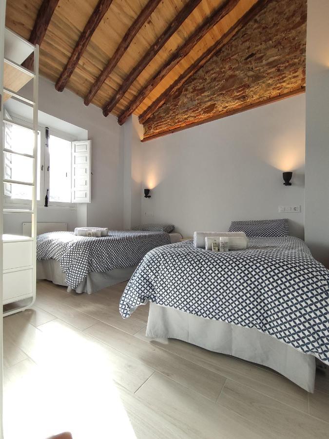Apartamento Torre Del Aver Caces Extérieur photo