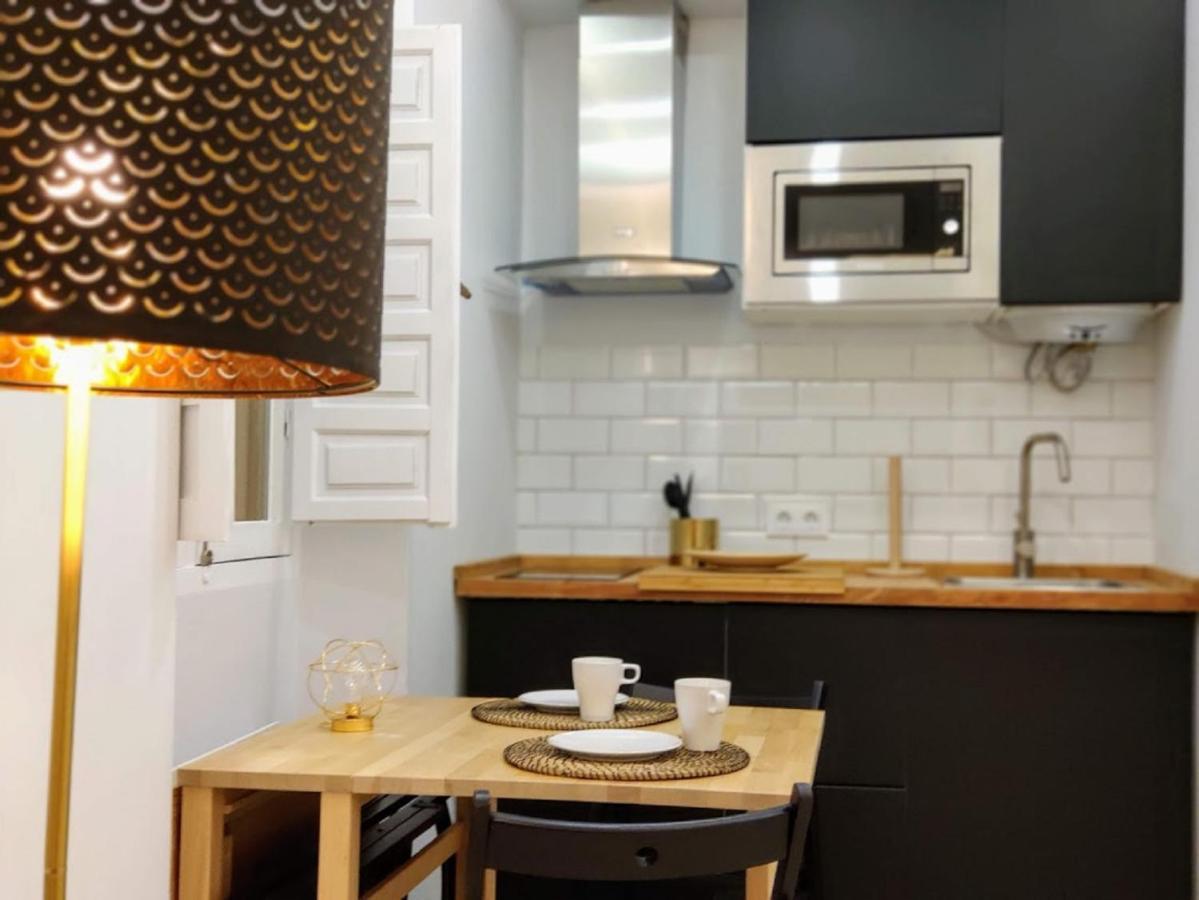 Apartamento Torre Del Aver Caces Extérieur photo