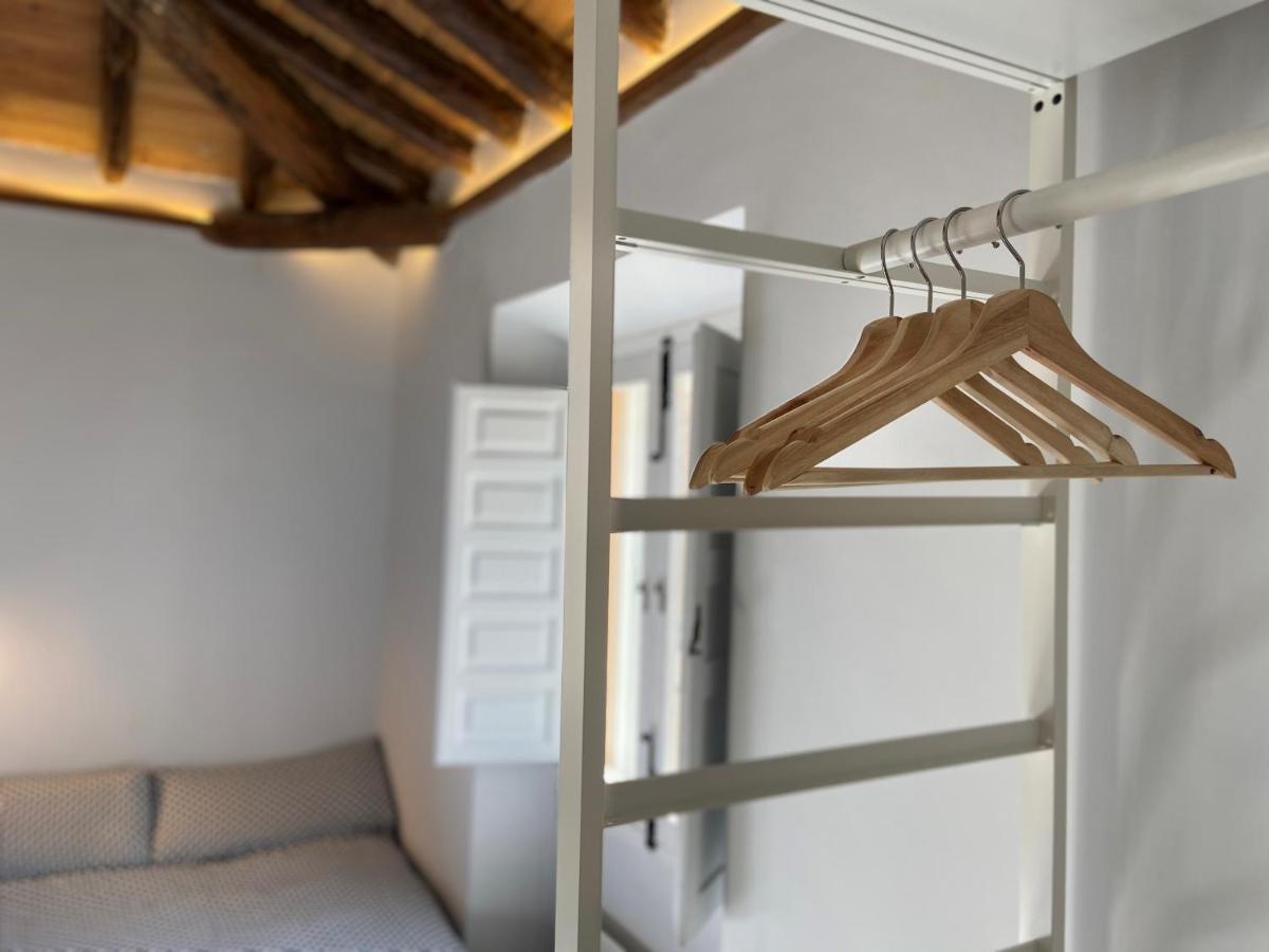 Apartamento Torre Del Aver Caces Extérieur photo