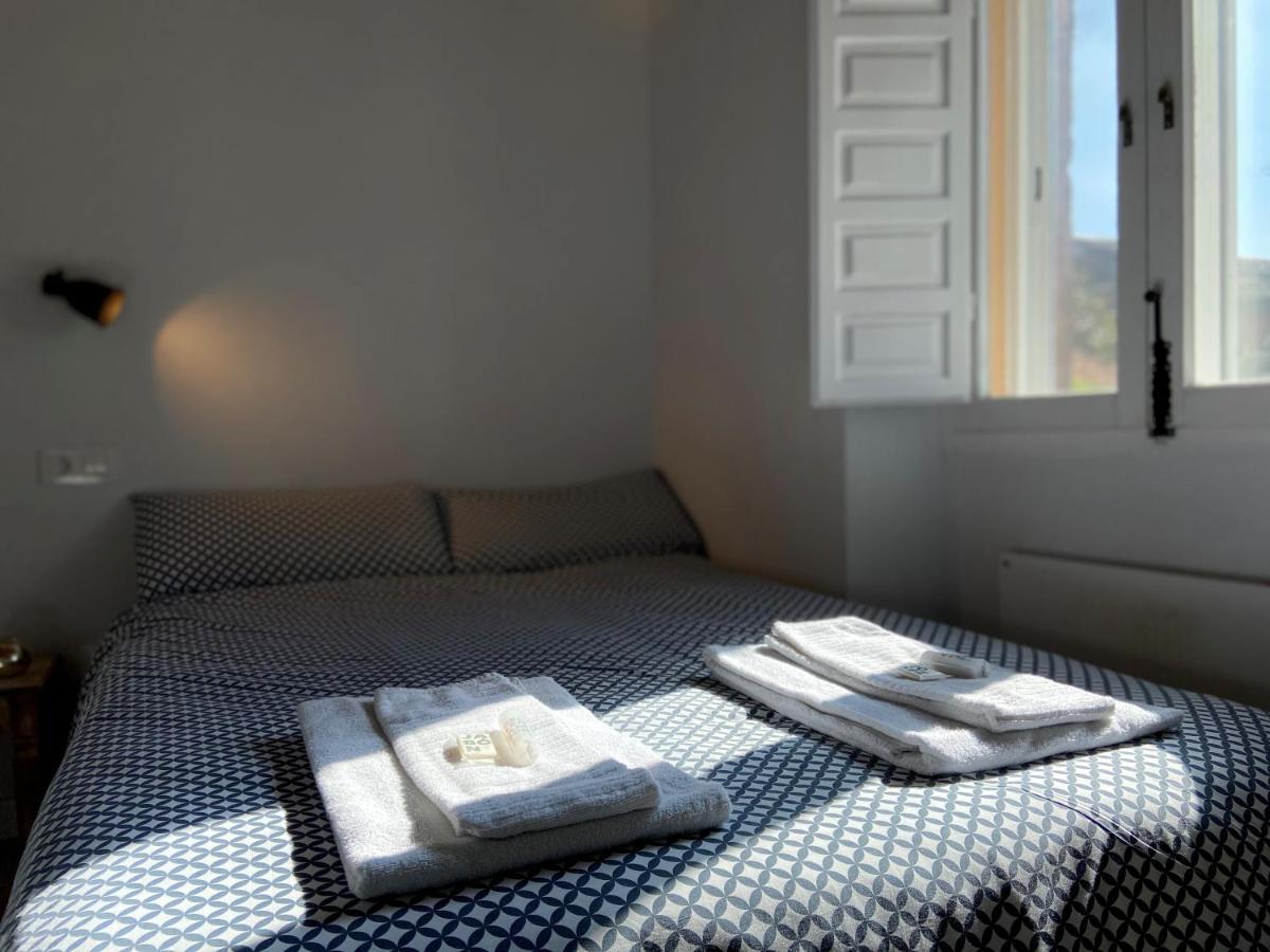 Apartamento Torre Del Aver Caces Extérieur photo